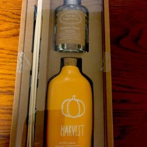 Rae Dunn HARVEST Reed DIffuser